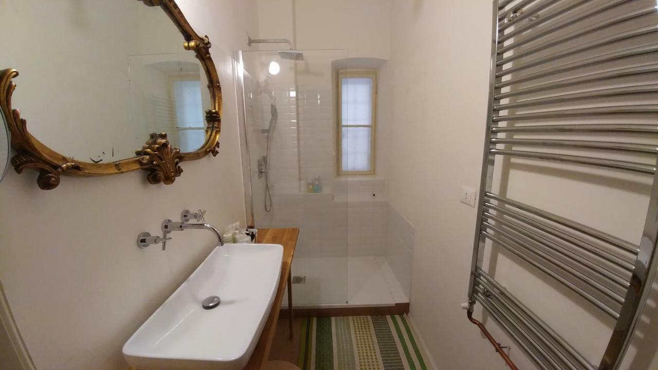 0.3 Stanze Bed & Breakfast Trieste Bagian luar foto