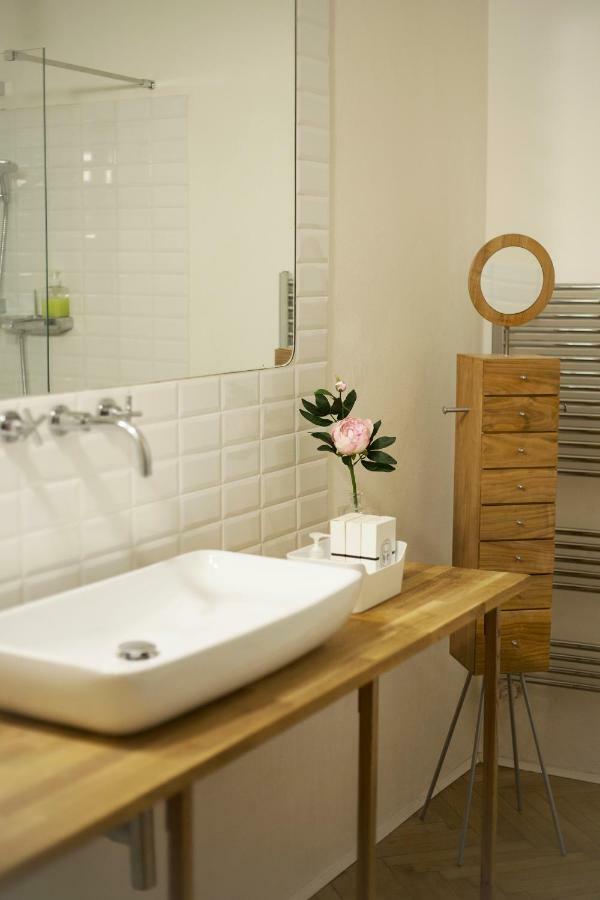 0.3 Stanze Bed & Breakfast Trieste Bagian luar foto